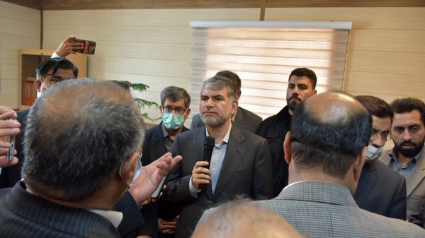 بازدید وزیر جهاد کشاورزی از مراکز قرنطینه گیاهی در سیستان و بلوچستان