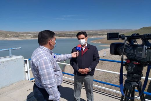 لزوم توسعه سیستمهای نوین آبیاری درسطح باغات با توجه به کاهش٥٠ درصدی ذخیره آب سدعلویان 