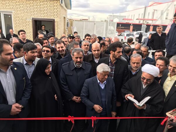 یک واحد تولید گل شاخه بریده در استان قزوین افتتاح و به بهره برداری رسید