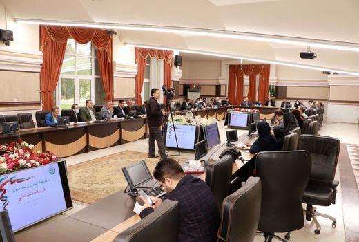 نشست قرارگاه امنیت غذایی قزوین با حضور مشاور وزیر جهاد کشاورزی