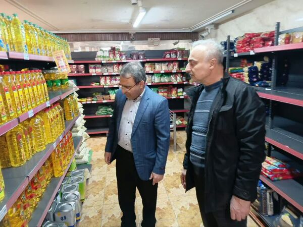 گشت نظارت بر عملکرد نانوایی ها و فروشگاه ها شهرستان البرز 