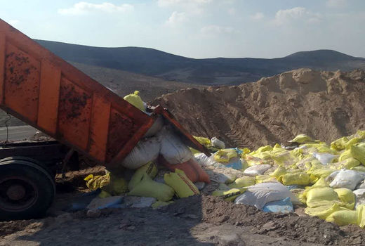 کشف، ضبط و معدوم‌سازی 35 تن ضایعات نان خشک فاسد در شهرستان اسکو