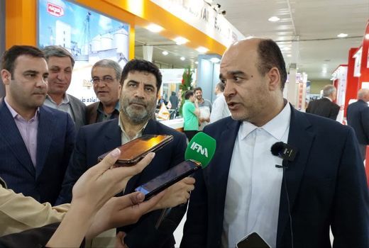 محصولات کشاورزی ارتباط مستقیمی با سفره مردم دارد