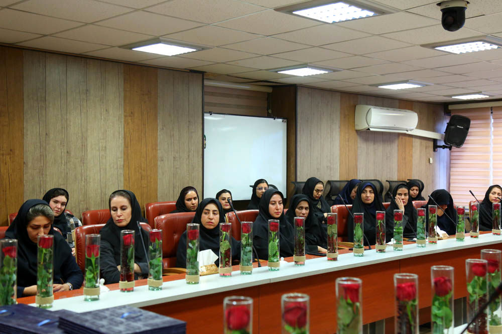 مراسم گرامیداشت روز زن در موسسه جهاد استقلال  