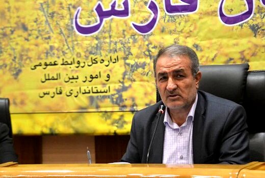 فارس سکاندار تشکیل ستاد گلخانه ها در کشور است