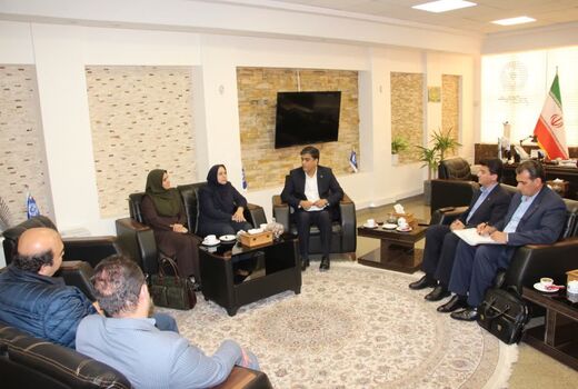 تسهیل فرآیند تأمین و خرید خوراک آبزیان در استان قزوین با همکاری مشترک شیلات و واحدهای تولیدی خوراک آبزیان 