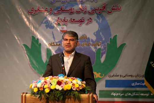 نقش محوری زنان روستایی و عشایری در تامین امنیت غذایی کشور  