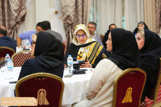 نشست صمیمی وزیر جهاد کشاورزی با خبرنگاران