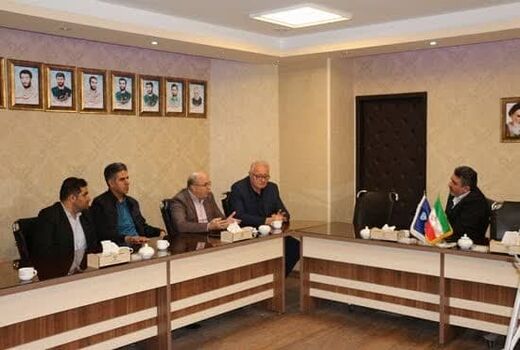 دیدار رئیس اتحادیه چرمسازان استان با مدیر کل دامپزشکی آذربایجان شرقی 