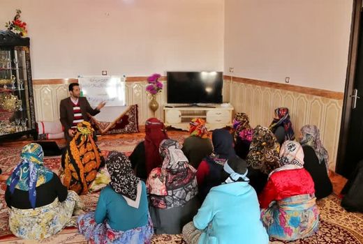 برگزاری دوره آموزشی آسیب شناسی اجتماعی در مناطق عشایری اهر