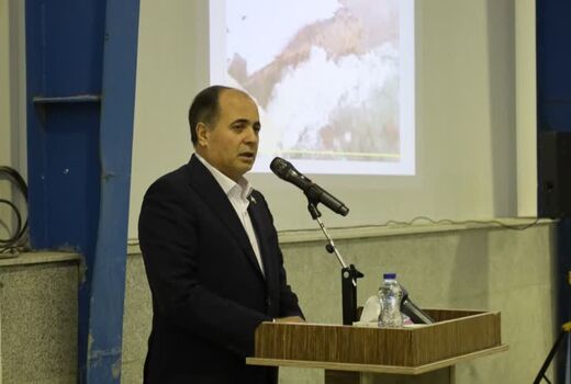 وزیر جهاد کشاورزی: گلخانه‌ها راه نجات کشاورزی در بحران آب هستند
