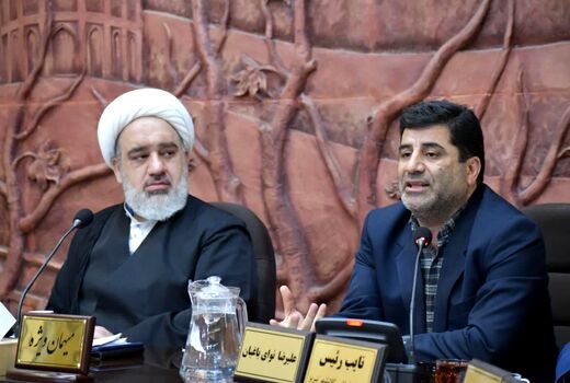 علاقه‌مند مشارکت شهرداری تبریز در حوزه گلخانه و صنایع تبدیلی هستیم