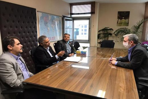 آموزش و توانمند‌سازی نیروهای انسانی مجموعه دولتی و خصوصی دامپزشکی توسعه می‌یابد