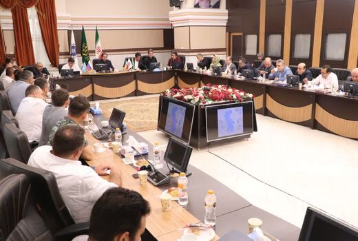 نشست مشترک هیات اقتصادی و کشاورزی روسیه با تولیدکنندگان بخش کشاورزی استان قزوین 