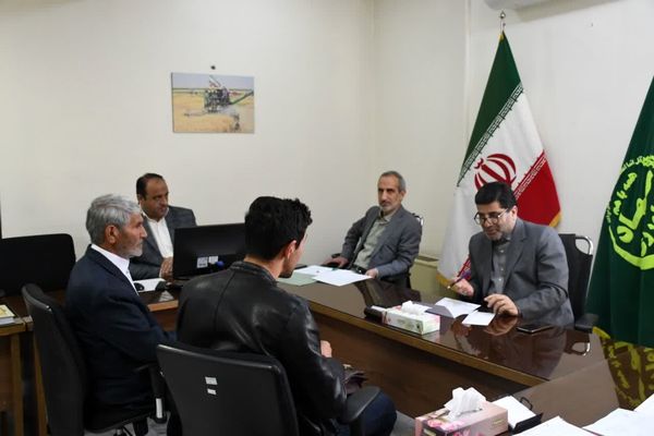 رئیس سازمان جهادکشاورزی استان آذربایجان شرقی به مشکلات 13 نفر رسیدگی کرد