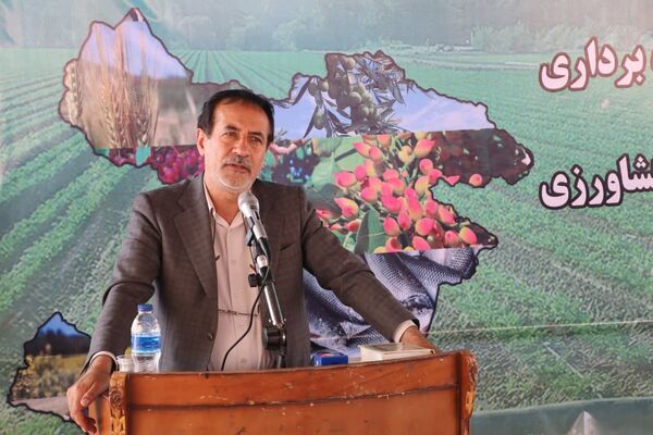 تمرکز کارهای عمرانی در روستاها روی طرح‌های انتقال آب