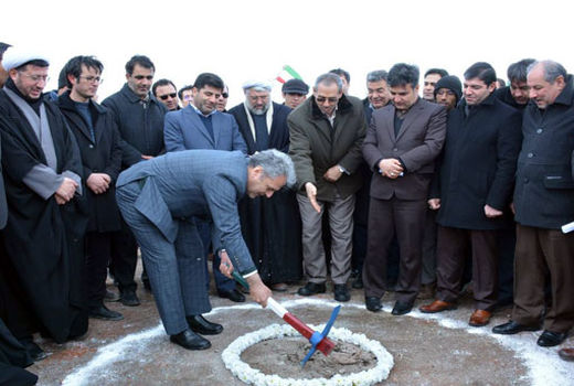 عملیات اجرایی مجتمع کشت و صنعت مراغه آغاز شد