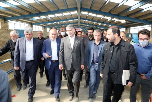 بازدید وزیر جهاد کشاورزی از مجتمع پرورش و اصلاح نژاد گوسفند 7هزار رأسی 
