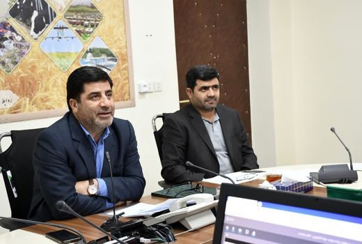 استفاده از ادوات کشاورزی راندمان تولید را افزایش می‌دهد