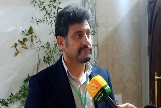 معرفی پایه‌های بومی اصلاح‌شده سیب تا سال آینده به باغداران 