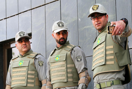 جلیقه ضدگلوله بر تن محیط‌بانان اردبیل