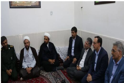 دیدار وزیر جهاد کشاورزی با خانواده «شهید علی اصغر زعفرانیه» 