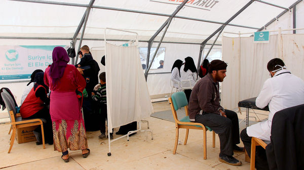 ایران برای توسعه مراکز درمانی در سوریه بسیج می‌شود 