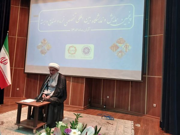 وزارت خارجه میز دیپلماسی خرما در سفارتخانهها تشکیل دهد