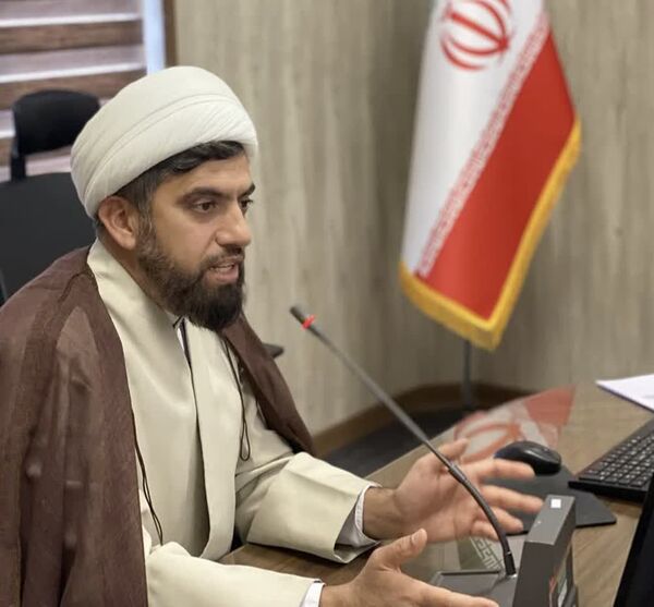 اقامه نماز جماعت و سخنرانی ویژه ماه رمضان در جهاد کشاورزی فارس