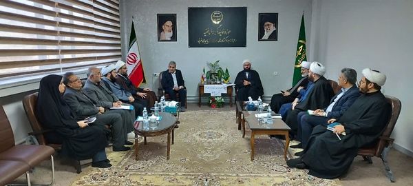 سومین نشست مسئولین حوزه‌های نمایندگی ولی‌فقیه در آذربایجان غربی برگزار شد 