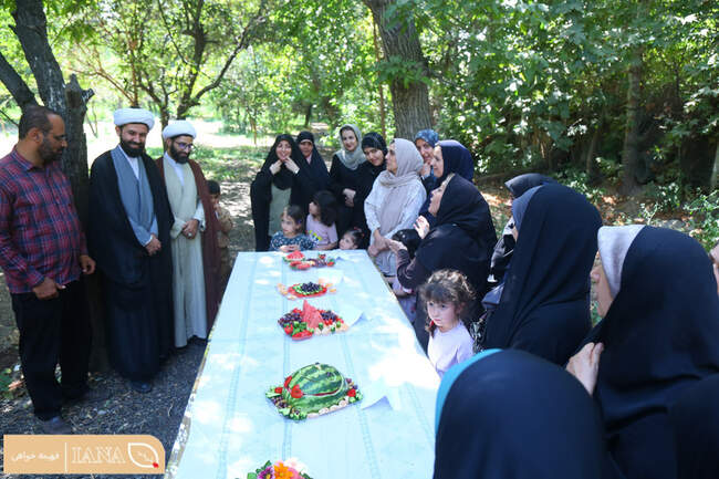 اردوی مادر و دختری با شعار تجلی پاکی