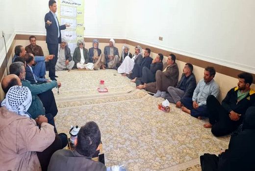 آموزش روش‌های مختلف کنترل علف‌های هرز در شادگان