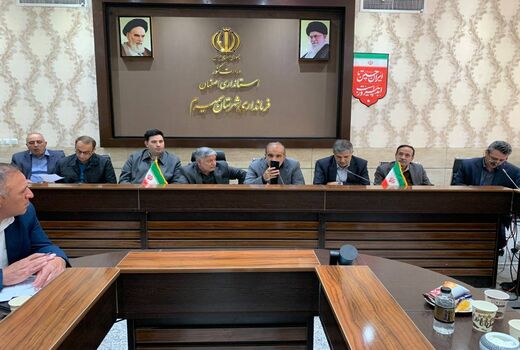 سفر استانی قائم‌مقام صندوق بیمه کشاورزی به شهرستان سمیرم