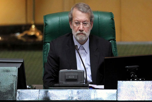 مجلس بالغ‌تر  است که با پیامک نظرش عوض شود