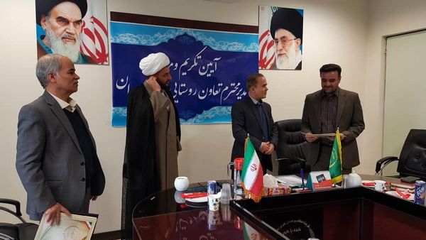 تشکل های بخش کشاورزی نماینده ۱۱۵ بهره بردار هستند 