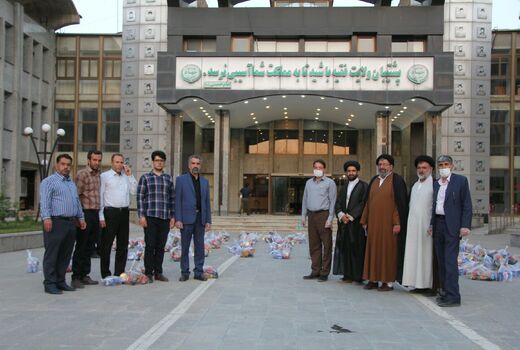 بیش از ۳۰ میلیون تومان مواد غذایی در لرستان توزیع شد