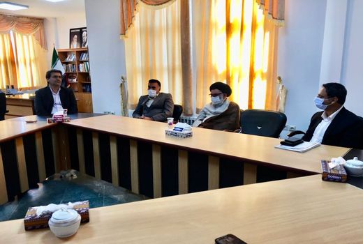 آمادگی مشروط شهرستان سرایان برای احداث مجتمع گلخانه‌ای سه قلعه