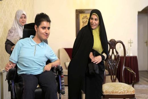  بیماری های خاص، سوژه «پروانه شو»