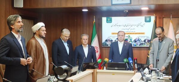 آیین بازگشایی سراسری هنرستان‌های کشاورزی با حضور وزیر جهاد کشاورزی برگزار شد
