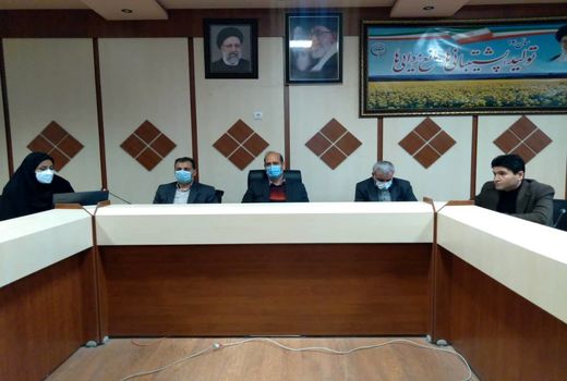 برگزاری جلسه با گلخانه داران بخش صالح آباد