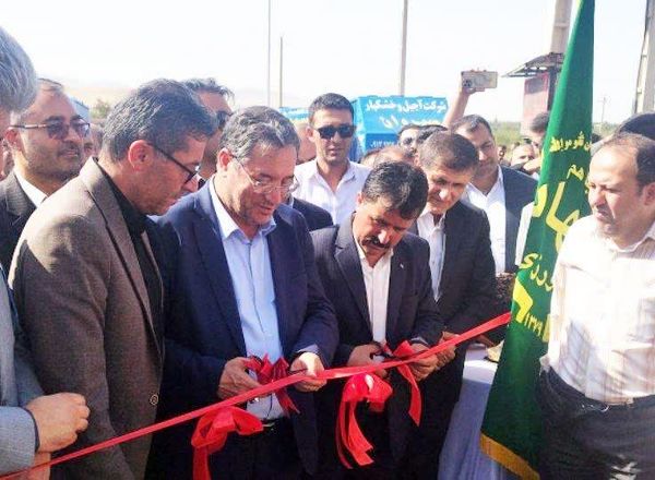 ۲۸ هکتار از اراضی کشاورزی تکاب به سامانههای نوین آبیاری مجهز شد