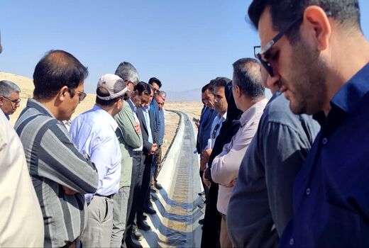 تأکید بر مدیریت آب در کشاورزی با توسعه سامانه‌های نوین آبیاری