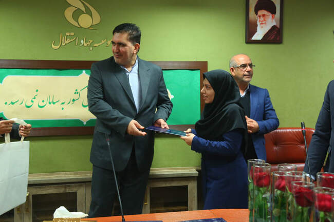 مراسم گرامیداشت روز زن در موسسه جهاد استقلال  