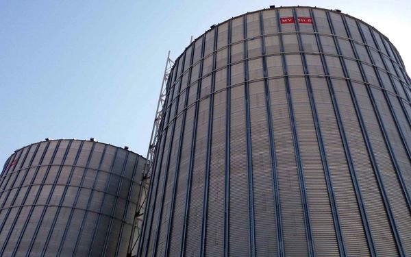 ساخت سیلوی گندم درشهرستان کارون