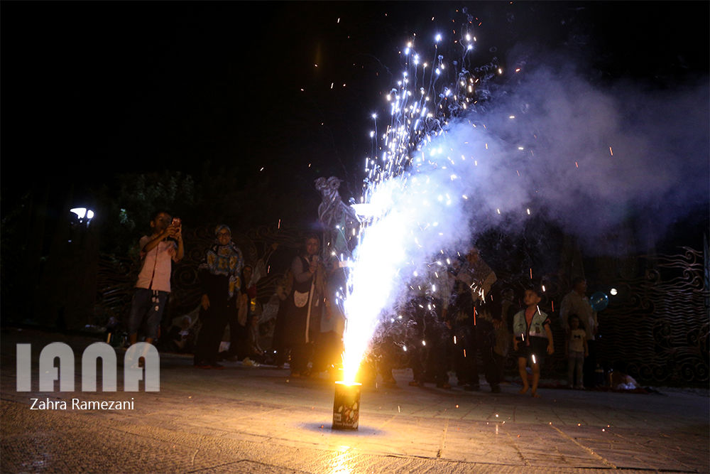  آبنمای موزیکال در شب عید غدیر