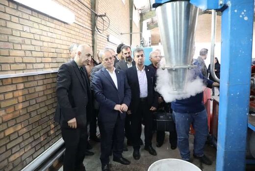 حرکت به سوی فناوری بومی در صنایع چوب