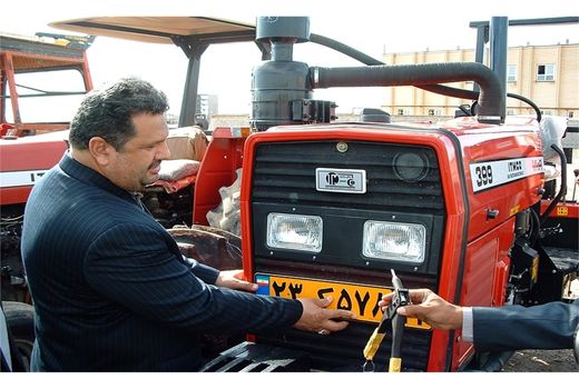 آغاز صدور کارت سوخت برای ماشین های کشاورزی پلاک گذاری شده 