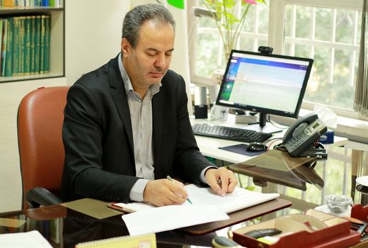 تولید نانوجاذب مغناطیسی زئولیت برای جذب و حذف آفلاتوکسین ها از محصولات خوراکی