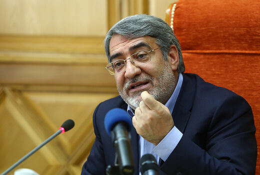 جابجایی برخی از استانداران با ابلاغ قانون منع بکارگیری بازنشستگان