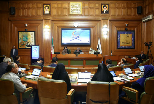 حضور خانواده‌ها در استادیوم‌ها تداوم داشته باشد